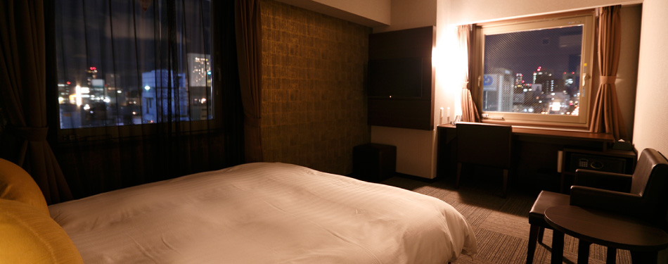 デラックスクイーンルーム